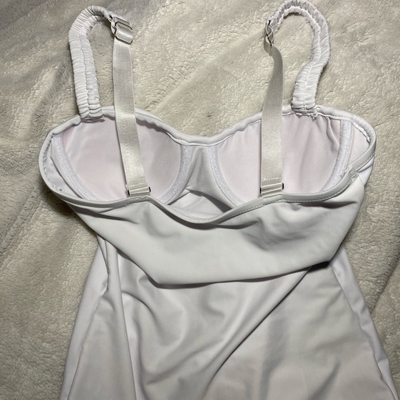 Pretty white ruched straps one piece bathing suit - Picture 7 of 7